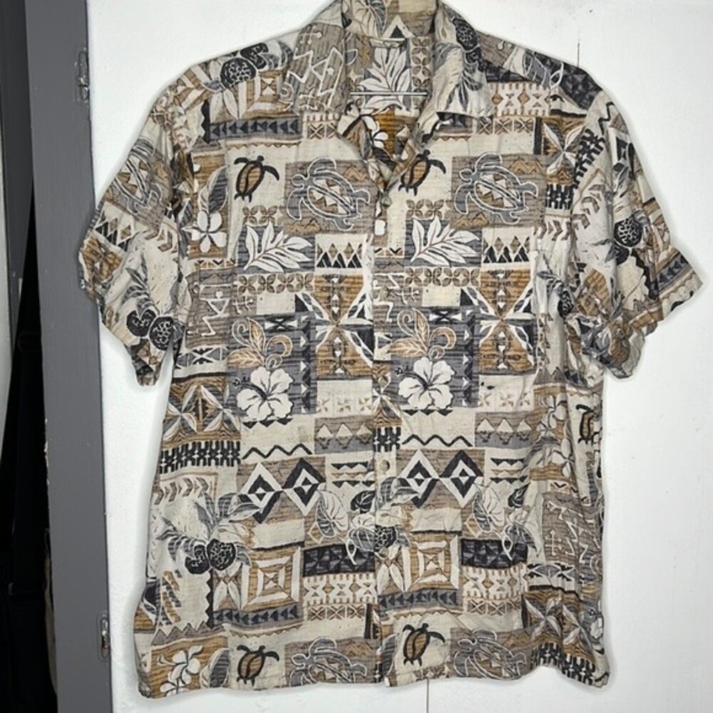 Go Barefoot Hawaiian Shirt Brown turtles Floral Button Up Reverse Print tribal L